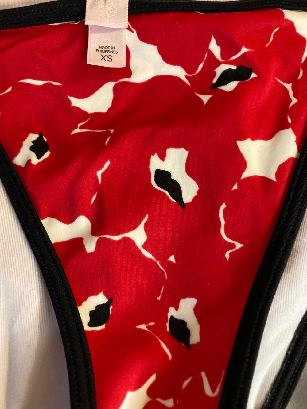 Victoria's Secret Red Floral Tie-Side Bikini Bottom with Black Trim - Picture 3 of 4